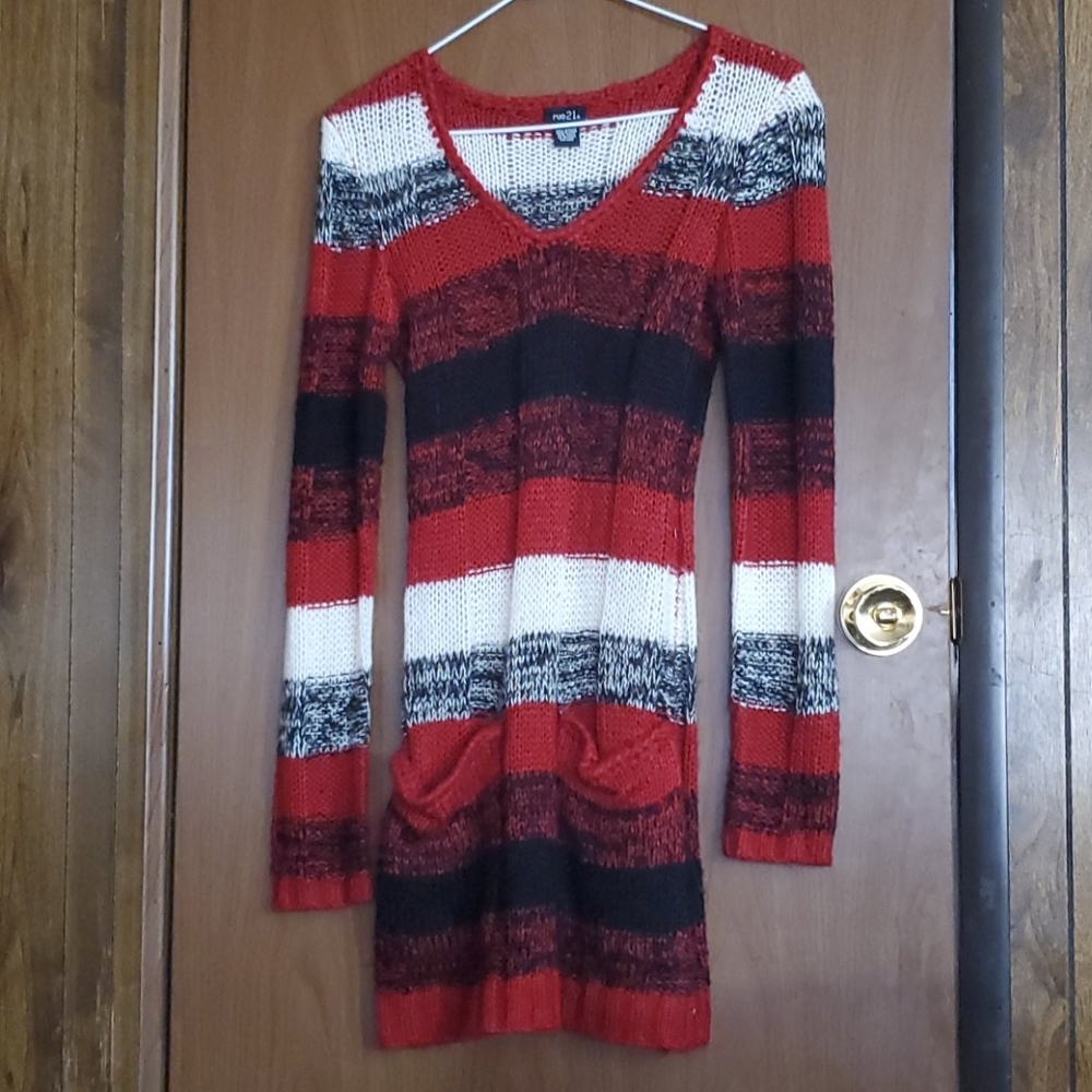 Rue 21 Sweater dress sz small